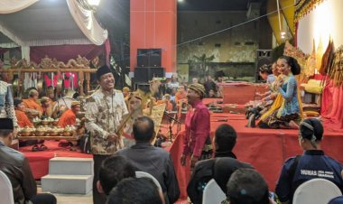 Implementasi DBHCHT 2022, Pemkab Ngawi Gelar Pertunjukan Wayang Kulit