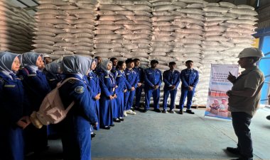 Perum Bulog Ngawi Gandeng Pelajar Perkuat Literasi Pangan