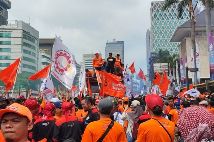 Stigma, Sejarah, dan Jalan Panjang Politik Buruh