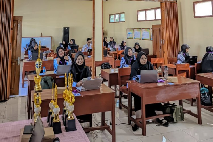 Karya Inspiratif Lomba Menulis Guru SD Gugus 1 Kecamatan Padas