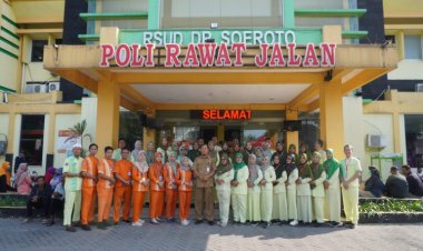 Petugas Rawat Jalan RSUD Soeroto Ngawi Garda Terdepan Pelayanan Kesehatan