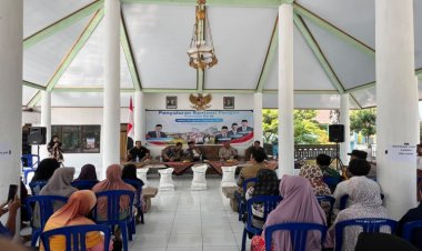 Bulog Madiun Salurkan Bantuan Pangan di Geneng Ngawi